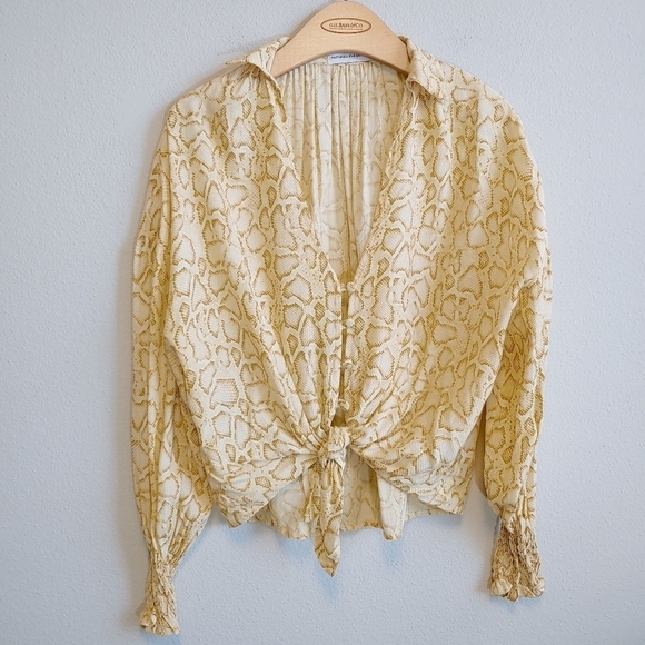 Faithfull the Brand Aira Knot Shirt in Petra Snake Print Sz 4 - Picture 1 of 9